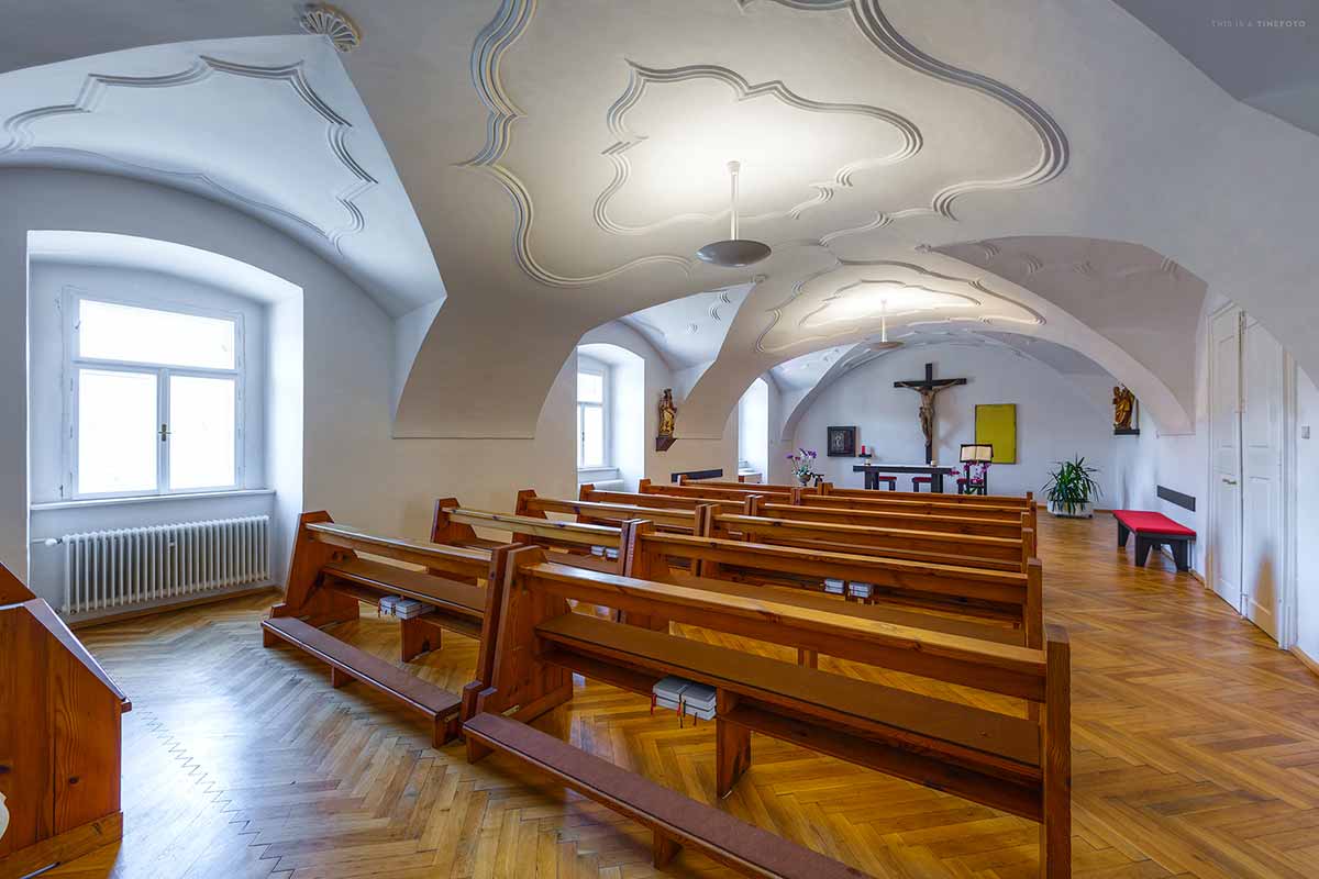 Stift-St_Georgen-Architektur-und-Portraits-2015-03-31_255_6_7_8_9_tonemapped Stift-St_Georgen-Architektur-und-Portraits-2015-03-31_255_6_7_8_9_tonemapped