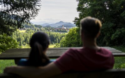 Kühle Schatten-Oasen im Stift St. Georgen